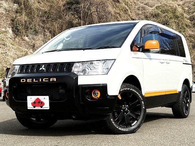MITSUBISHI DELICA D5