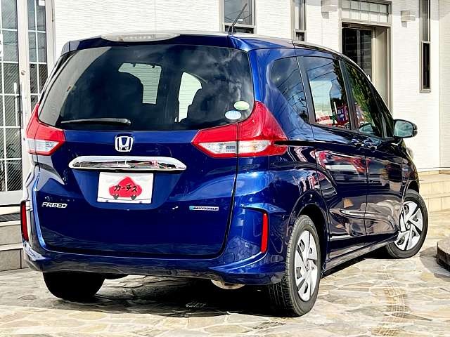 HONDA FREED HYBIRD