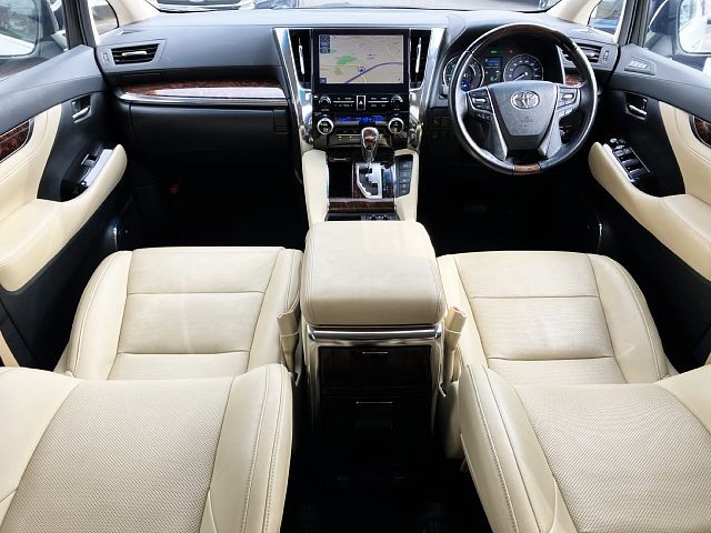TOYOTA ALPHARD HYBRID
