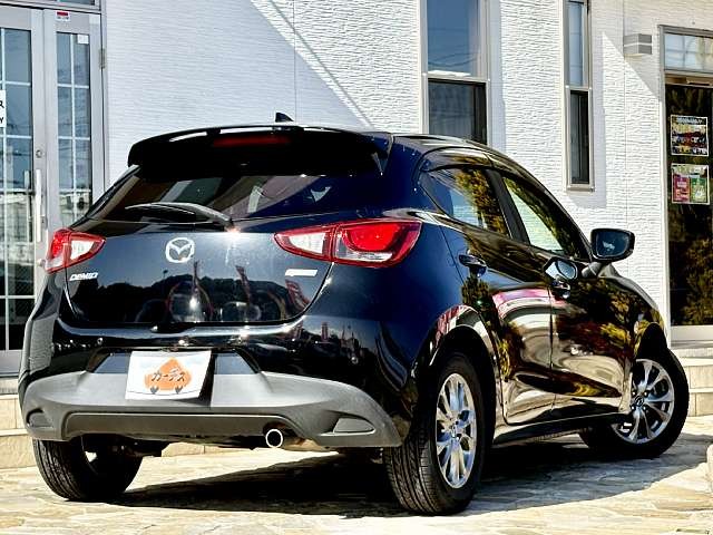 MAZDA DEMIO (MAZDA2)