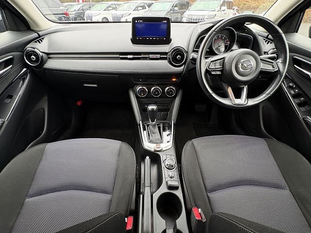 MAZDA DEMIO (MAZDA2)