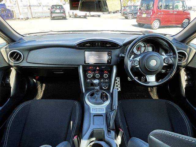 TOYOTA 86