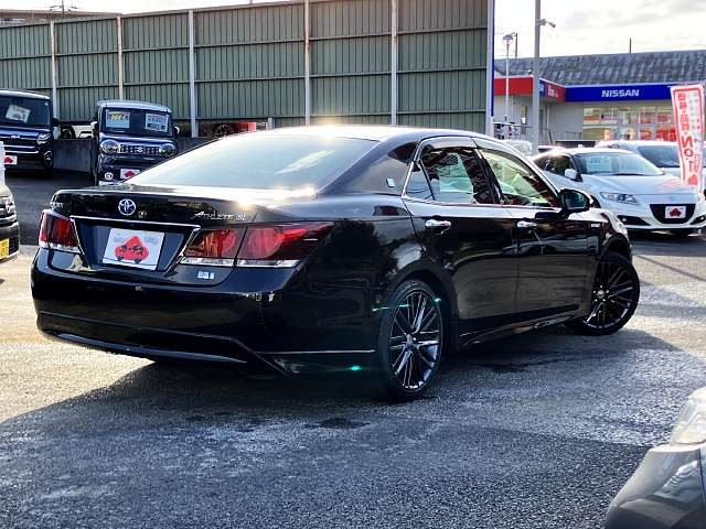 TOYOTA CROWN