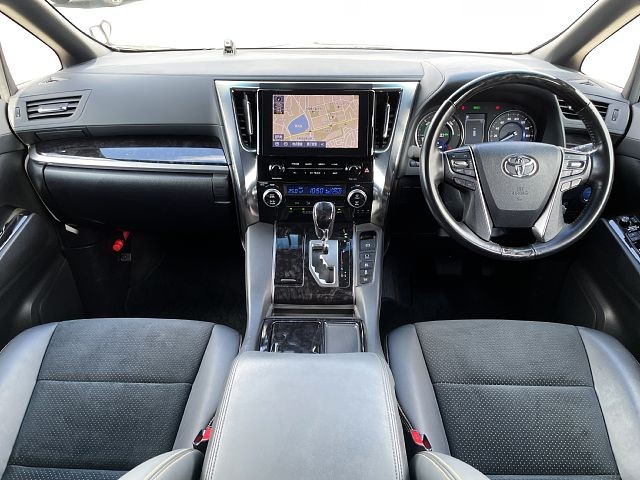 TOYOTA ALPHARD HYBRID