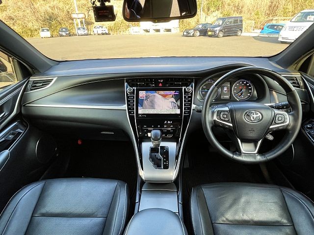 TOYOTA HARRIER HYBRID