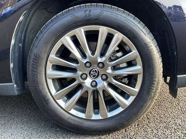 TOYOTA HARRIER HYBRID