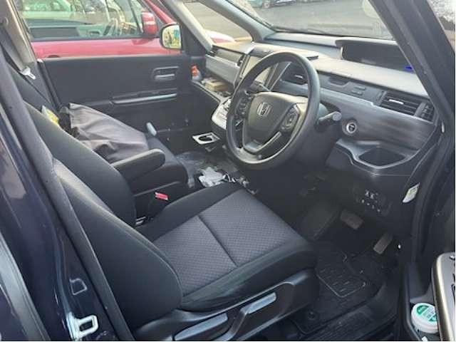 HONDA FREED HYBIRD