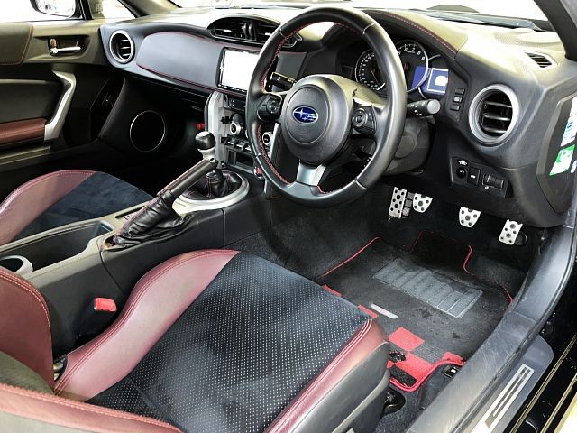 SUBARU BRZ