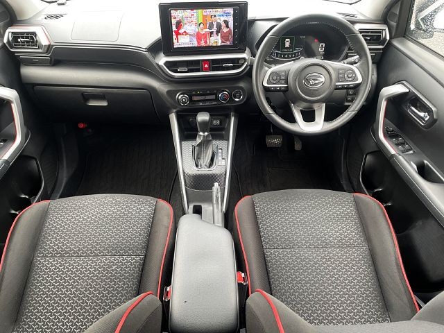 DAIHATSU ROCKY