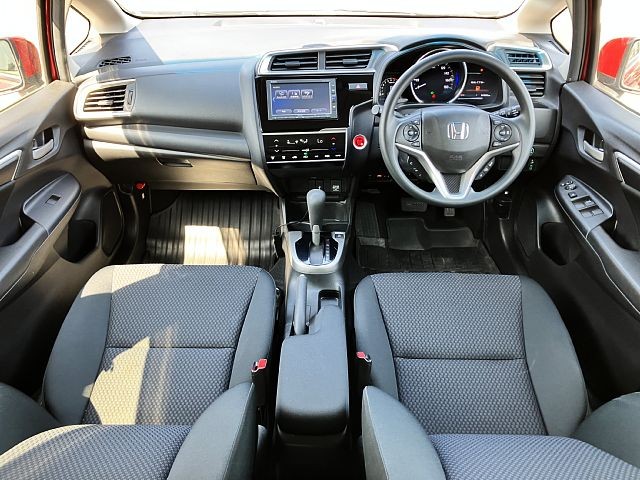 HONDA FIT (JAZZ)