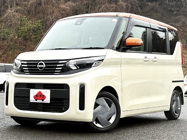 NISSAN ROOX