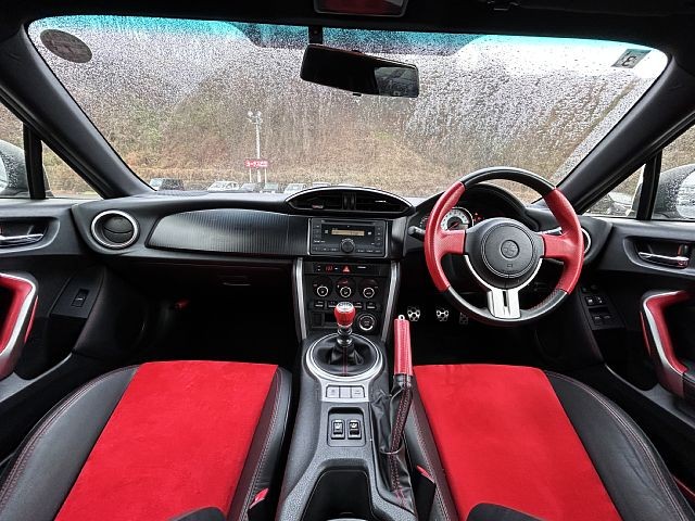 TOYOTA 86