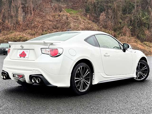 TOYOTA 86