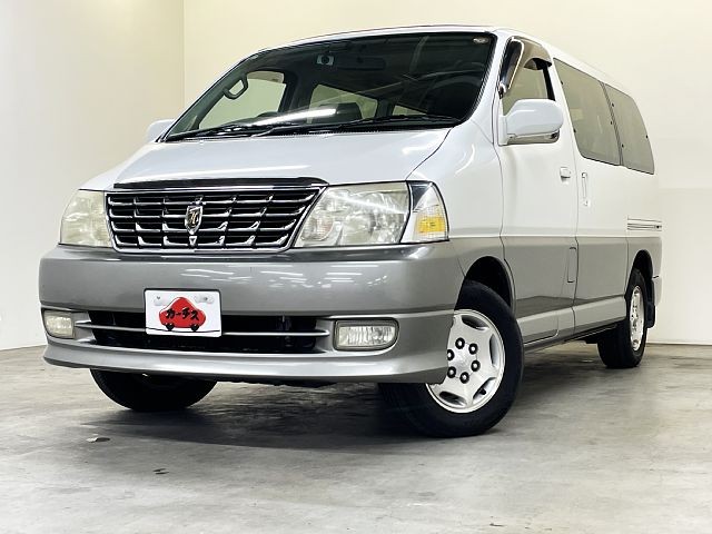 TOYOTA GRAND HIACE