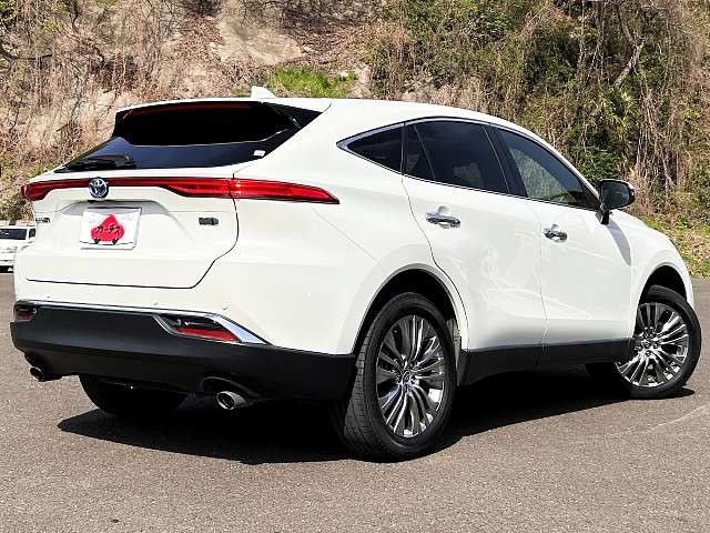 TOYOTA HARRIER HYBRID