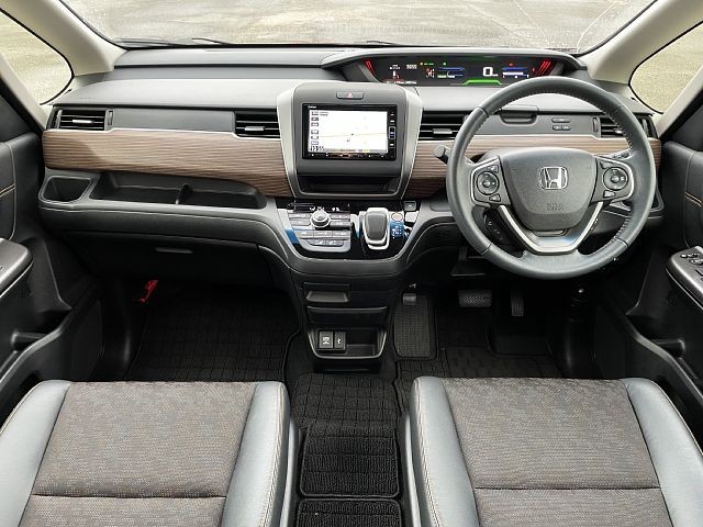 HONDA FREED HYBIRD