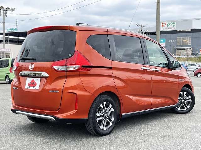 HONDA FREED HYBIRD