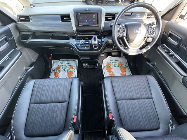HONDA FREED HYBIRD
