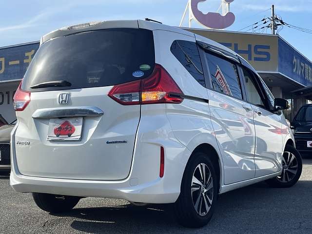 HONDA FREED HYBIRD