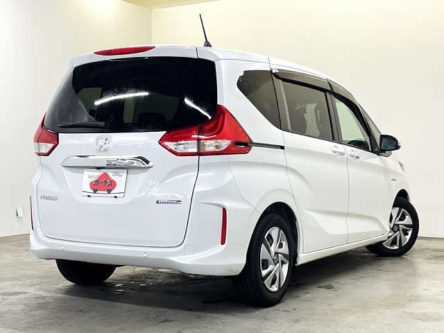 HONDA FREED HYBIRD