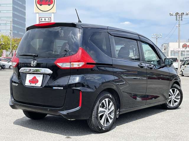 HONDA FREED HYBIRD