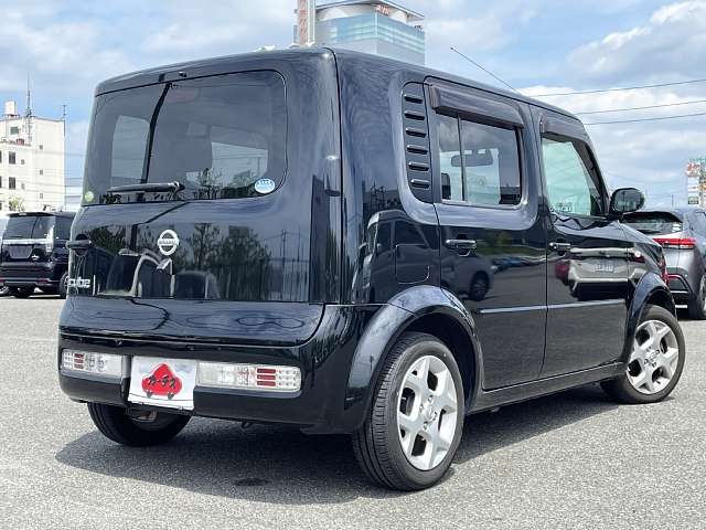 NISSAN CUBE