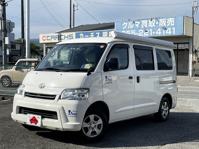 TOYOTA LITEACE VAN