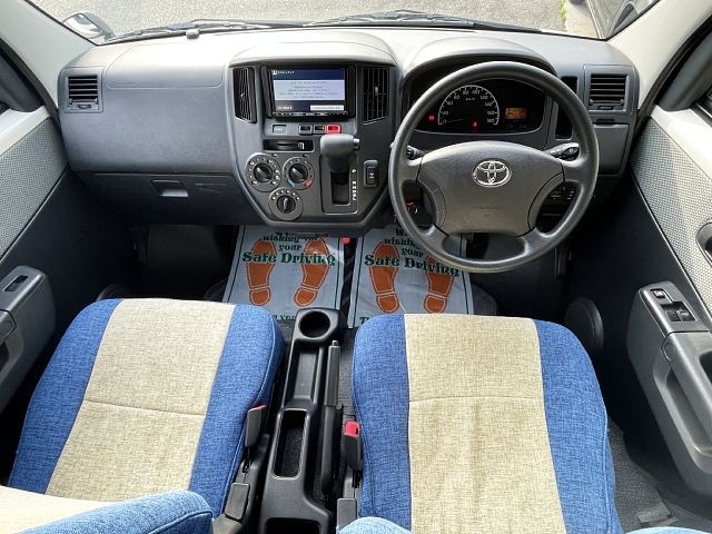 TOYOTA LITEACE VAN