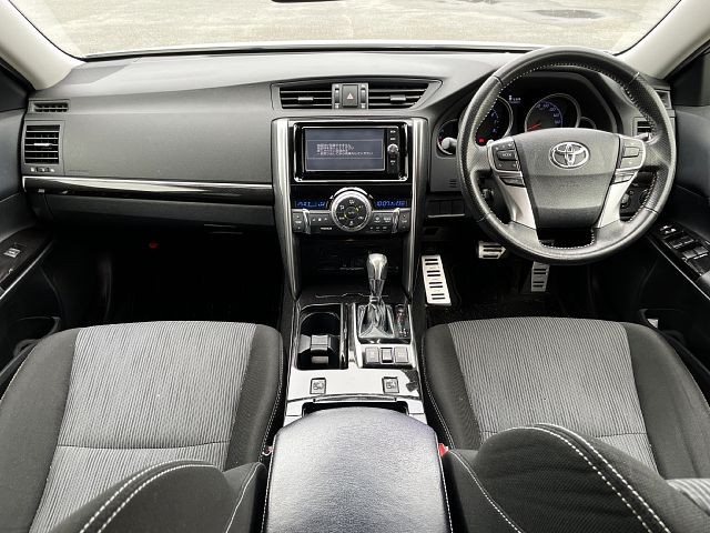 TOYOTA MARK X