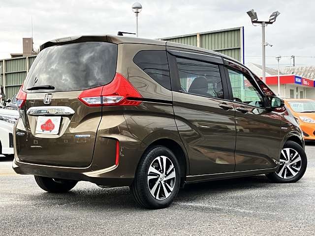 HONDA FREED HYBIRD