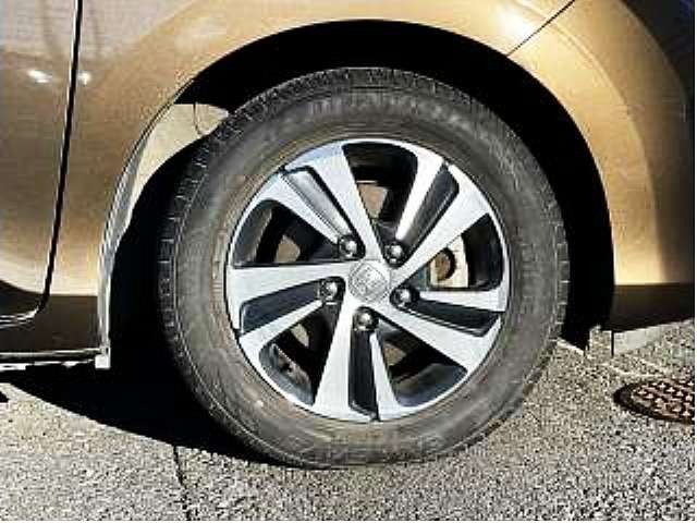 HONDA FREED HYBIRD