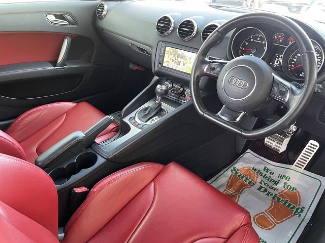 AUDI TT COUPE