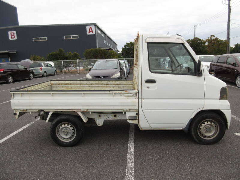 MITSUBISHI MINICAB TRUCK