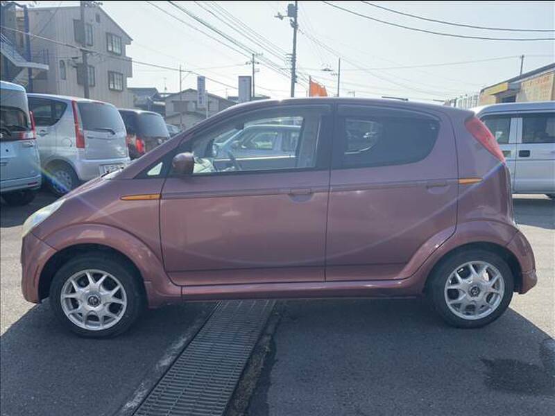 SUBARU R2