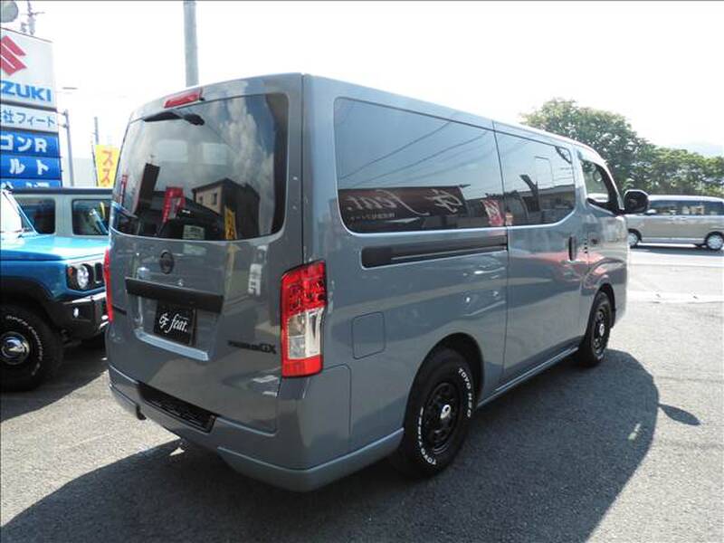 NISSAN NV350 CARAVAN VAN