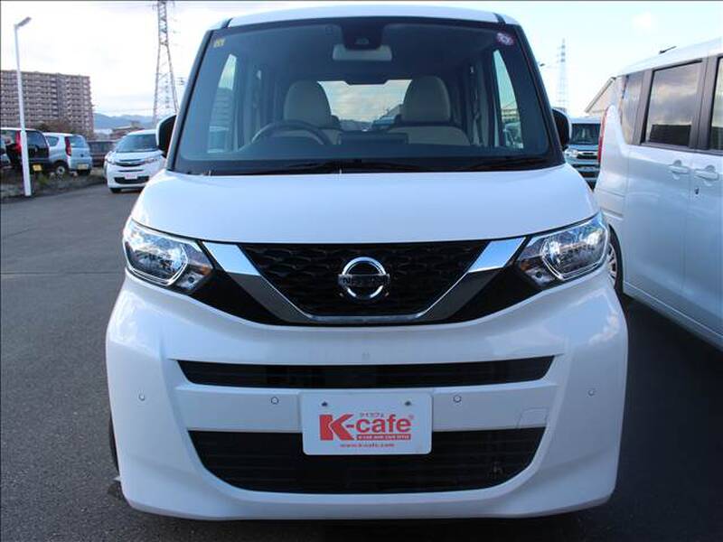 NISSAN ROOX