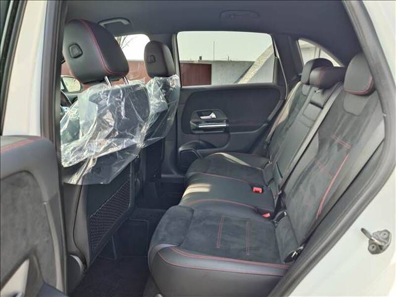 MERCEDES BENZ B-CLASS
