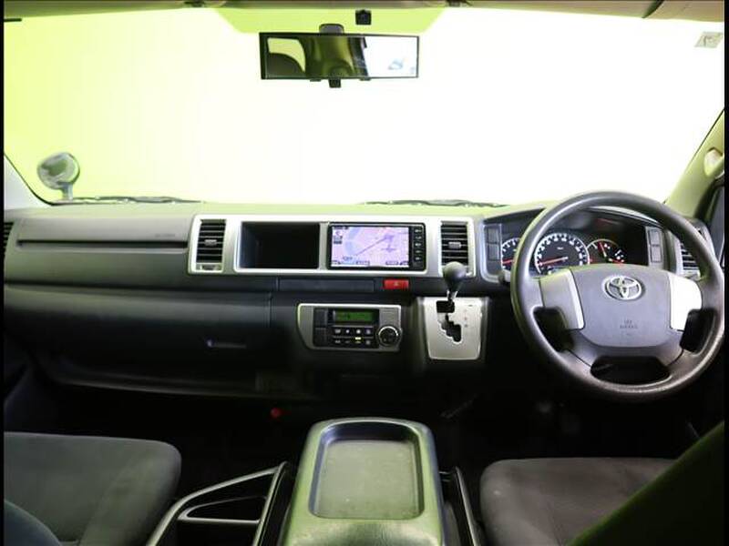 TOYOTA REGIUS ACE VAN