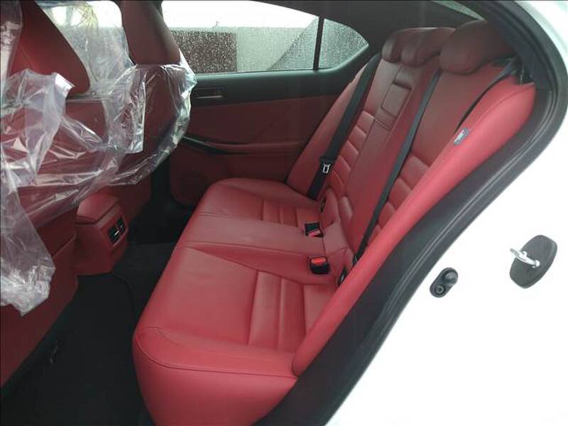 LEXUS IS
