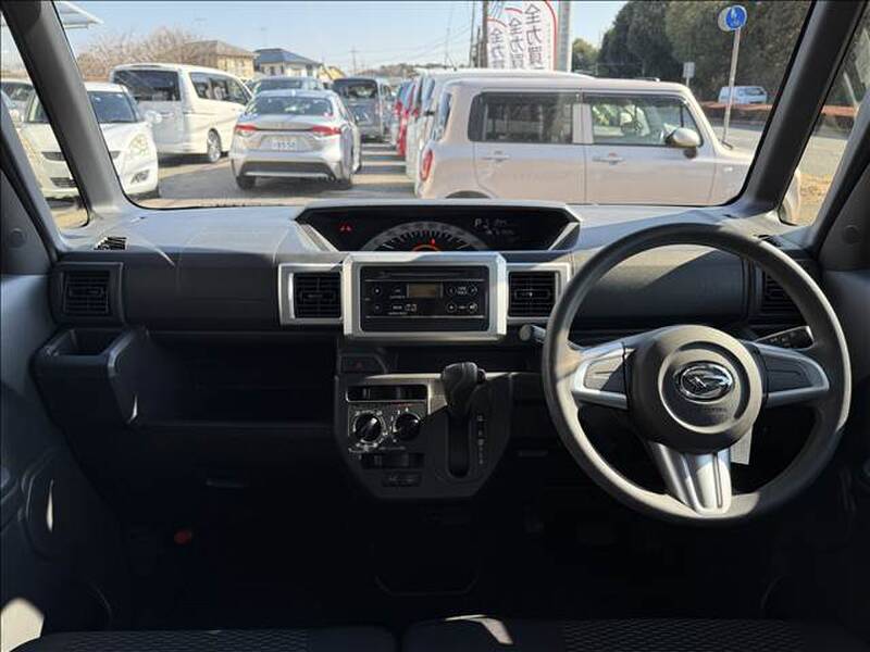DAIHATSU WAKE