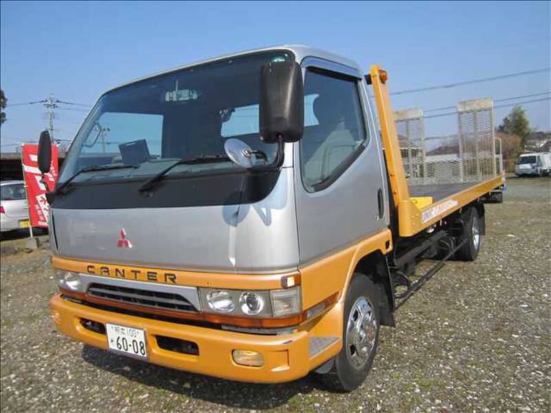 FUSO CANTER