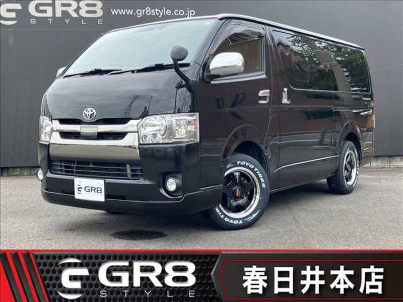 TOYOTA REGIUS ACE VAN