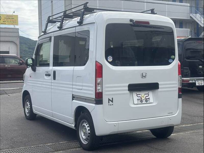 HONDA N-VAN