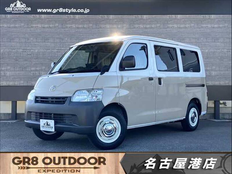 TOYOTA TOWNACE VAN