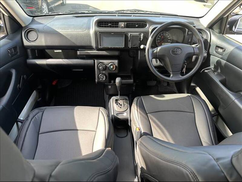 TOYOTA PROBOX VAN