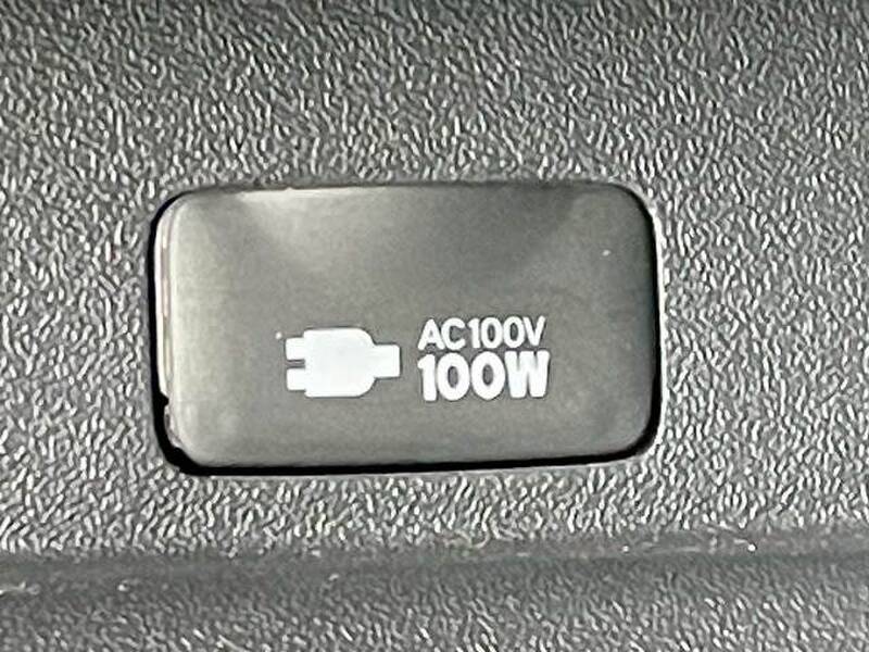 TOYOTA HIACE WAGON