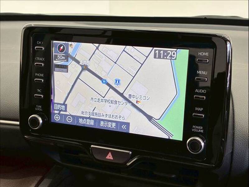 TOYOTA YARIS CROSS