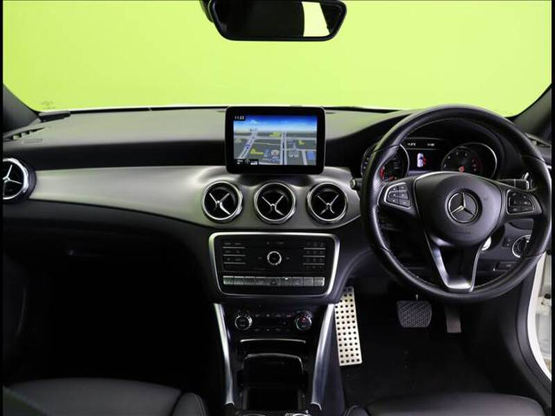 MERCEDES BENZ GLA-CLASS
