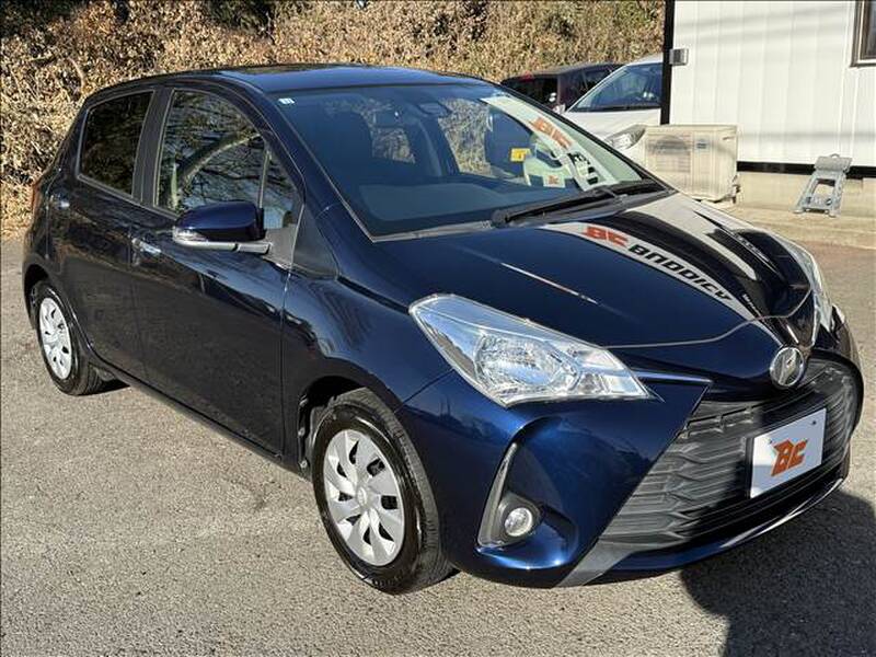 TOYOTA VITZ (YARIS)