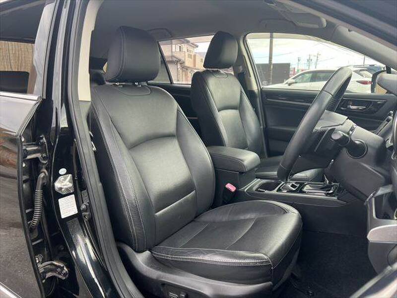 SUBARU LEGACY OUTBACK